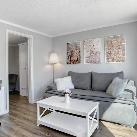 Appartamento Boddenferienhaus - 13 Treibholz Schaprode